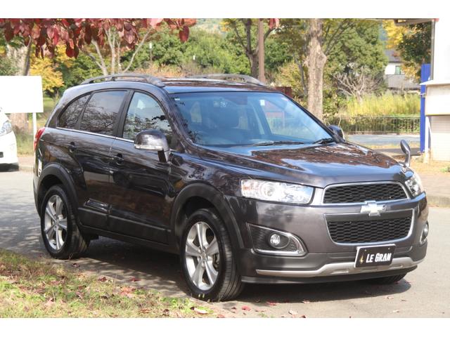 シボレーキャプティバ アクティブライフ エディション 30台限定車/フリップダウンモニター/ドラレコ/ナビ/フルTV/バックモニター/ツートンハーフレザー/モール塗装/ペイントグリル/キーレス/パワーシート/3列シート/電動パーキング/Bluetooth(2枚目)