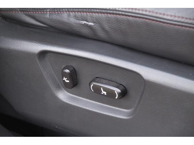 シボレーキャプティバ アクティブライフ エディション 30台限定車/フリップダウンモニター/ドラレコ/ナビ/フルTV/バックモニター/ツートンハーフレザー/モール塗装/ペイントグリル/キーレス/パワーシート/3列シート/電動パーキング/Bluetooth(10枚目)