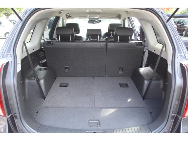 シボレーキャプティバ アクティブライフ エディション 30台限定車/フリップダウンモニター/ドラレコ/ナビ/フルTV/バックモニター/ツートンハーフレザー/モール塗装/ペイントグリル/キーレス/パワーシート/3列シート/電動パーキング/Bluetooth(45枚目)