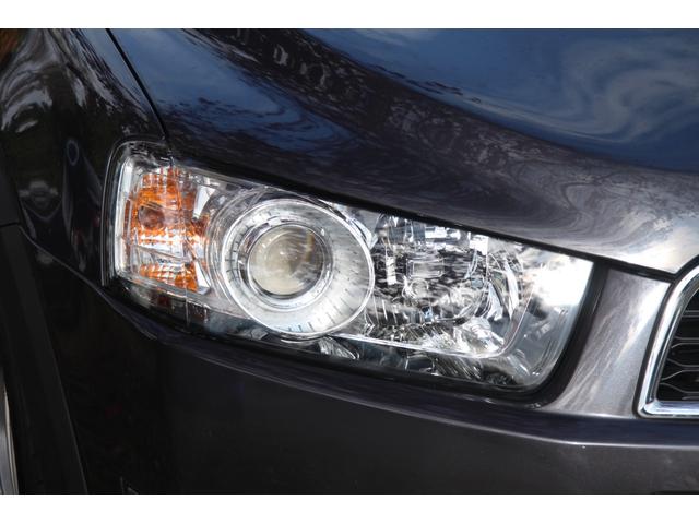 シボレーキャプティバ アクティブライフ エディション 30台限定車/フリップダウンモニター/ドラレコ/ナビ/フルTV/バックモニター/ツートンハーフレザー/モール塗装/ペイントグリル/キーレス/パワーシート/3列シート/電動パーキング/Bluetooth(50枚目)