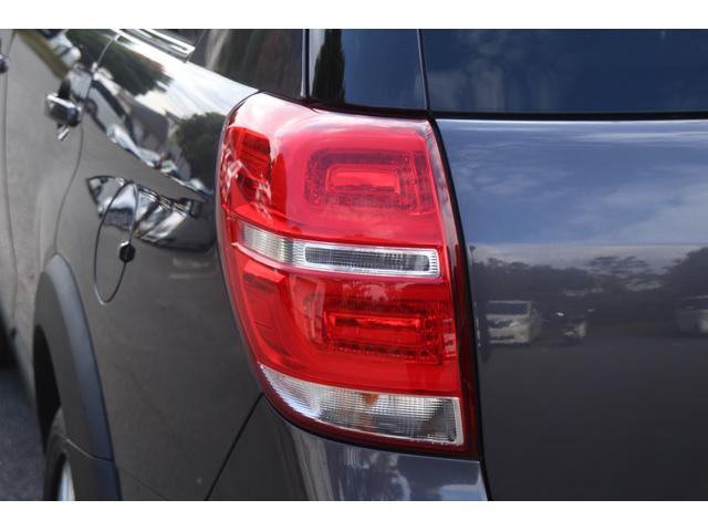 シボレーキャプティバ アクティブライフ エディション 30台限定車/フリップダウンモニター/ドラレコ/ナビ/フルTV/バックモニター/ツートンハーフレザー/モール塗装/ペイントグリル/キーレス/パワーシート/3列シート/電動パーキング/Bluetooth(61枚目)