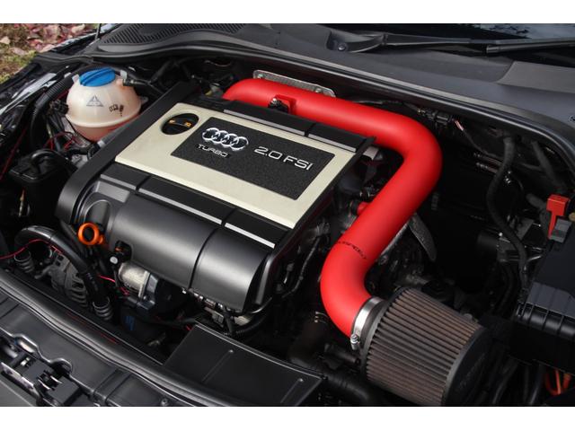 ＴＴクーペ ２．０ＴＦＳＩ　ＡＡ評価４．５点／社外フルエアロ／４本出しマフラー／ローダウン／社外ヘッドライト／エアクリ／ナビ／パドルシフト／ＨＩＤ／ＥＴＣ／キーレス／ＭＴモード／電動リアスポ（31枚目）