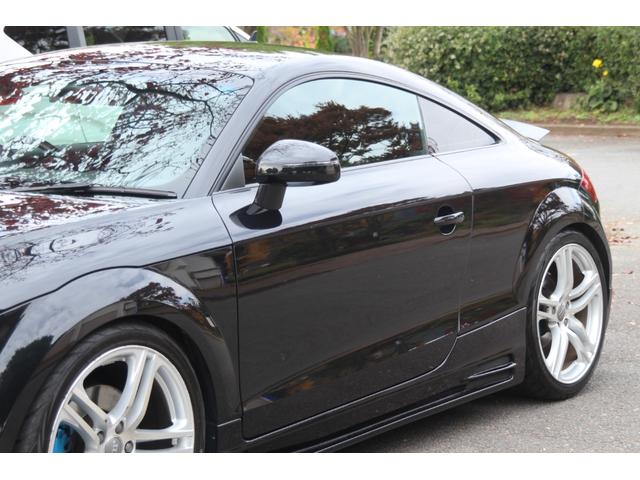 ＴＴクーペ ２．０ＴＦＳＩ　ＡＡ評価４．５点／社外フルエアロ／４本出しマフラー／ローダウン／社外ヘッドライト／エアクリ／ナビ／パドルシフト／ＨＩＤ／ＥＴＣ／キーレス／ＭＴモード／電動リアスポ（36枚目）