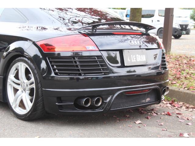 ＴＴクーペ ２．０ＴＦＳＩ　ＡＡ評価４．５点／社外フルエアロ／４本出しマフラー／ローダウン／社外ヘッドライト／エアクリ／ナビ／パドルシフト／ＨＩＤ／ＥＴＣ／キーレス／ＭＴモード／電動リアスポ（44枚目）