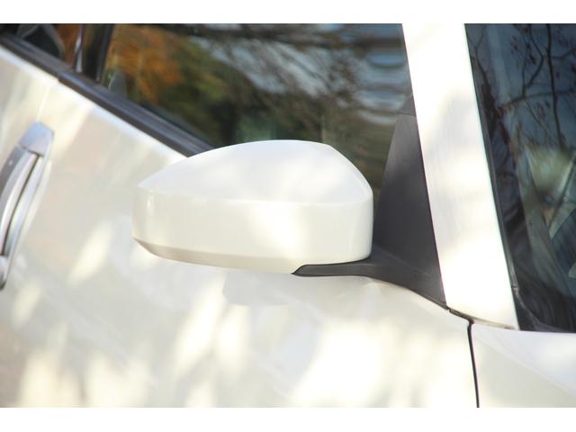 フェアレディＺ バージョンＴ　社外マフラー／黒革／電動シート／ナビ／シートヒーター／ＭＴモード／リアスポ／タワーバー／ＥＴＣ（40枚目）