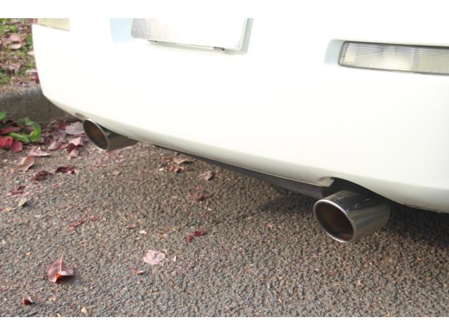 フェアレディＺ バージョンＴ　社外マフラー／黒革／電動シート／ナビ／シートヒーター／ＭＴモード／リアスポ／タワーバー／ＥＴＣ（50枚目）