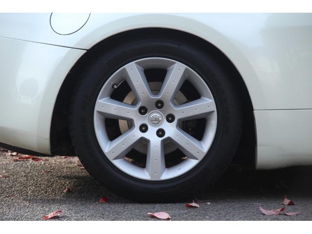 フェアレディＺ バージョンＴ　社外マフラー／黒革／電動シート／ナビ／シートヒーター／ＭＴモード／リアスポ／タワーバー／ＥＴＣ（51枚目）