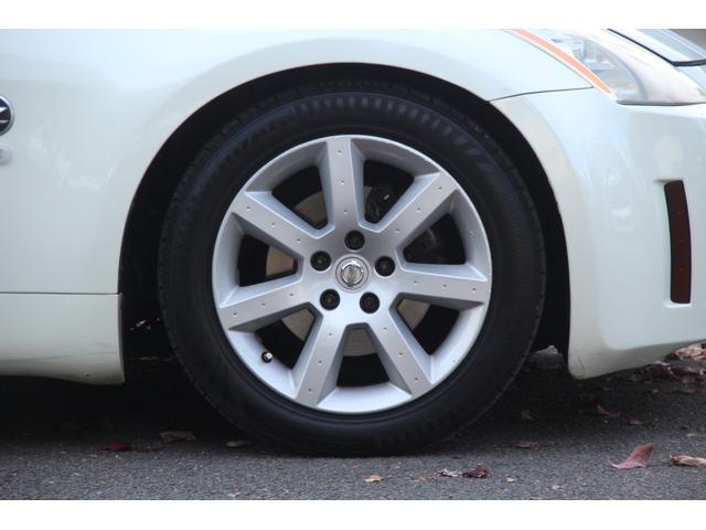 フェアレディＺ バージョンＴ　社外マフラー／黒革／電動シート／ナビ／シートヒーター／ＭＴモード／リアスポ／タワーバー／ＥＴＣ（52枚目）