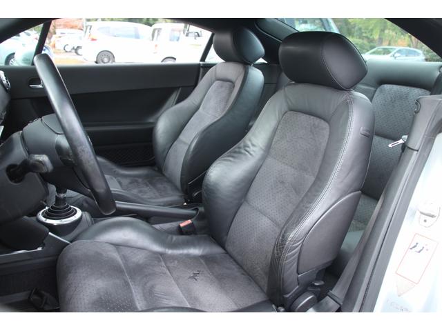 TTクーペ 1.8Tクワトロ 左H/6速MT/社外オーディオ/スピーカー/キーレス/スペアキー/ハーフレザーシート/シートヒーター/(9枚目)