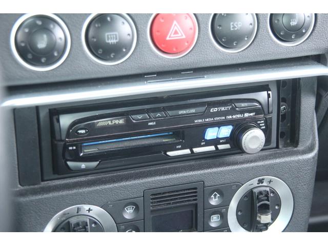 TTクーペ 1.8Tクワトロ 左H/6速MT/社外オーディオ/スピーカー/キーレス/スペアキー/ハーフレザーシート/シートヒーター/(16枚目)