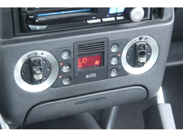 TTクーペ 1.8Tクワトロ 左H/6速MT/社外オーディオ/スピーカー/キーレス/スペアキー/ハーフレザーシート/シートヒーター/(17枚目)