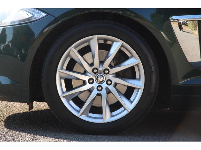 ＸＦ ３．０プレミアムラグジュアリー　ナビ／フルＴＶ／バックモニター／ドラレコ／ペイントグリル／ルーフライニング張替済／ベージュレザー／シートヒーター／パワーシート／ＥＴＣ／スマートキー／パソルシフト／タイミングチェーン式（6枚目）