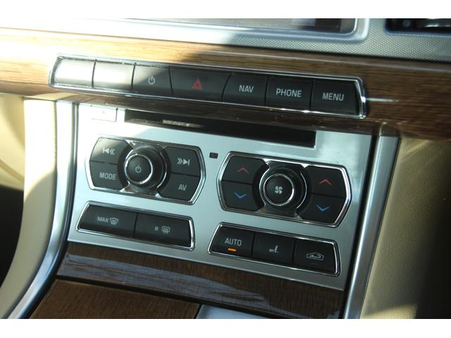 ＸＦ ３．０プレミアムラグジュアリー　ナビ／フルＴＶ／バックモニター／ドラレコ／ペイントグリル／ルーフライニング張替済／ベージュレザー／シートヒーター／パワーシート／ＥＴＣ／スマートキー／パソルシフト／タイミングチェーン式（18枚目）