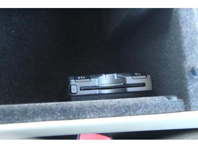 ＸＦ ３．０プレミアムラグジュアリー　ナビ／フルＴＶ／バックモニター／ドラレコ／ペイントグリル／ルーフライニング張替済／ベージュレザー／シートヒーター／パワーシート／ＥＴＣ／スマートキー／パソルシフト／タイミングチェーン式（21枚目）