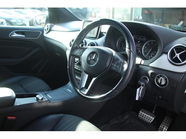 Ｂクラス Ｂ１８０　ブルーエフィシェンシー　ナビＴＶ／Ｂｌｕｅｔｏｏｔｈ／キーレス／スペアキー／電動パーキングブレーキ／バックカメラ／ハーフレザーシート／オートライト／ＨＩＤ／パドルシフト／電動格納ミラー（8枚目）