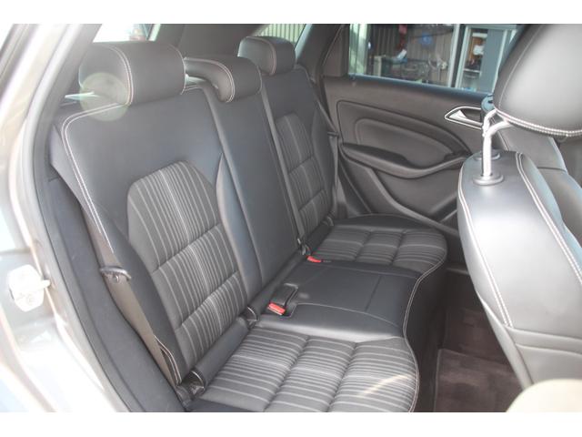 Ｂクラス Ｂ１８０　ブルーエフィシェンシー　ナビＴＶ／Ｂｌｕｅｔｏｏｔｈ／キーレス／スペアキー／電動パーキングブレーキ／バックカメラ／ハーフレザーシート／オートライト／ＨＩＤ／パドルシフト／電動格納ミラー（11枚目）