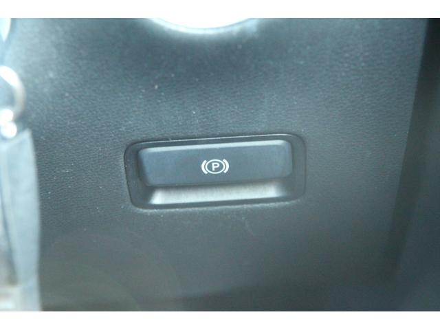 Ｂクラス Ｂ１８０　ブルーエフィシェンシー　ナビＴＶ／Ｂｌｕｅｔｏｏｔｈ／キーレス／スペアキー／電動パーキングブレーキ／バックカメラ／ハーフレザーシート／オートライト／ＨＩＤ／パドルシフト／電動格納ミラー（24枚目）