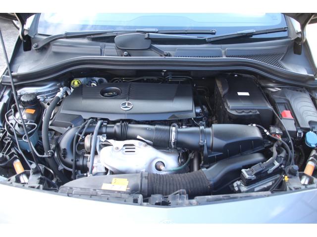 Ｂクラス Ｂ１８０　ブルーエフィシェンシー　ナビＴＶ／Ｂｌｕｅｔｏｏｔｈ／キーレス／スペアキー／電動パーキングブレーキ／バックカメラ／ハーフレザーシート／オートライト／ＨＩＤ／パドルシフト／電動格納ミラー（27枚目）