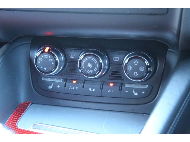 ＴＴクーペ ２．０ＴＦＳＩ　社外マフラー／グリル／１８ｉｎＡＷ／レッドレザー／ＥＴＣ／デジタルインナーミラー／ナビ／レーダー探知／パドルシフト／ＭＴモード／オートライト／ＨＩＤ／ルーフライニング張替済（15枚目）