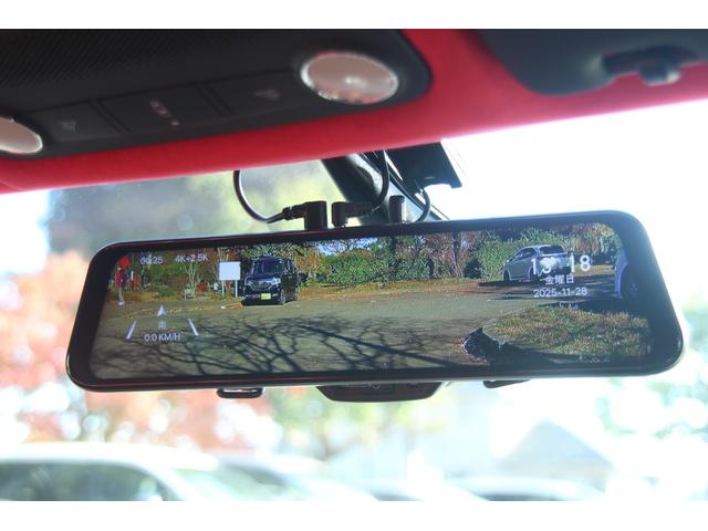 ＴＴクーペ ２．０ＴＦＳＩ　社外マフラー／グリル／１８ｉｎＡＷ／レッドレザー／ＥＴＣ／デジタルインナーミラー／ナビ／レーダー探知／パドルシフト／ＭＴモード／オートライト／ＨＩＤ／ルーフライニング張替済（21枚目）