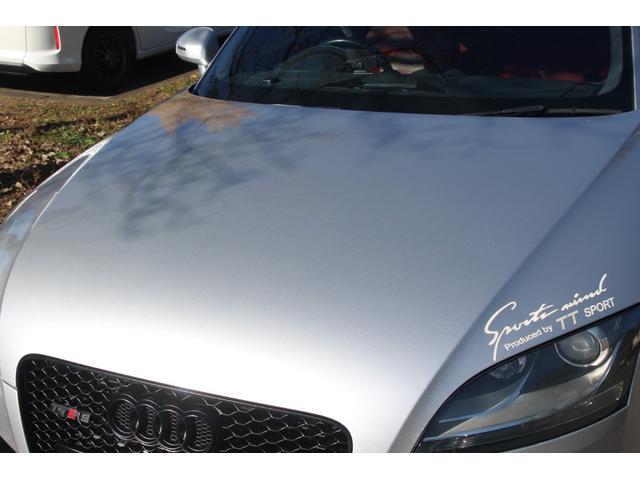 ＴＴクーペ ２．０ＴＦＳＩ　社外マフラー／グリル／１８ｉｎＡＷ／レッドレザー／ＥＴＣ／デジタルインナーミラー／ナビ／レーダー探知／パドルシフト／ＭＴモード／オートライト／ＨＩＤ／ルーフライニング張替済（31枚目）