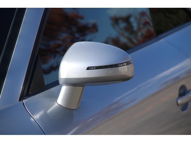 ＴＴクーペ ２．０ＴＦＳＩ　社外マフラー／グリル／１８ｉｎＡＷ／レッドレザー／ＥＴＣ／デジタルインナーミラー／ナビ／レーダー探知／パドルシフト／ＭＴモード／オートライト／ＨＩＤ／ルーフライニング張替済（37枚目）