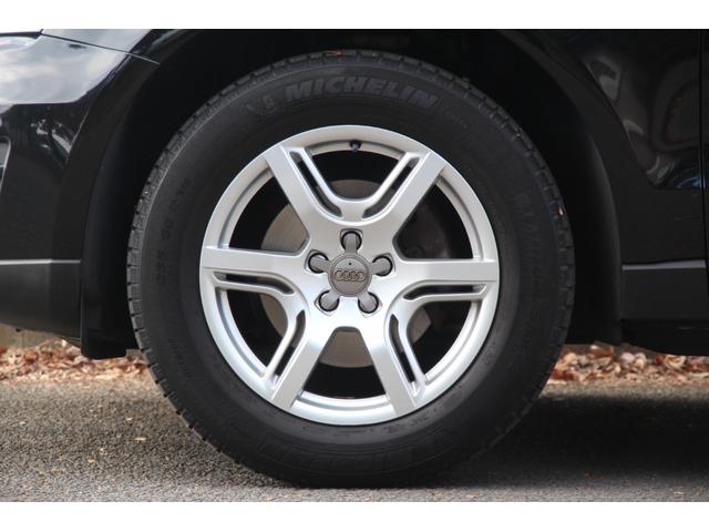 Ｑ５ 　ペイントグリル・下回りモール／ナビ／フルＴＶ／ルーフライニング張替済／ＥＴＣ／ＨＩＤ／電動リアゲート／サイドカメラ／ダブルエアコン／オートライト／パドルシフト／スマートキー／パワーシート／シートメモリ（5枚目）