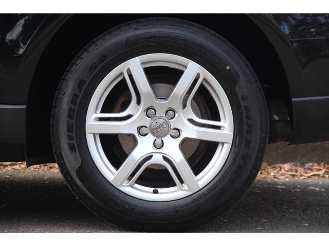 Ｑ５ 　ペイントグリル・下回りモール／ナビ／フルＴＶ／ルーフライニング張替済／ＥＴＣ／ＨＩＤ／電動リアゲート／サイドカメラ／ダブルエアコン／オートライト／パドルシフト／スマートキー／パワーシート／シートメモリ（6枚目）