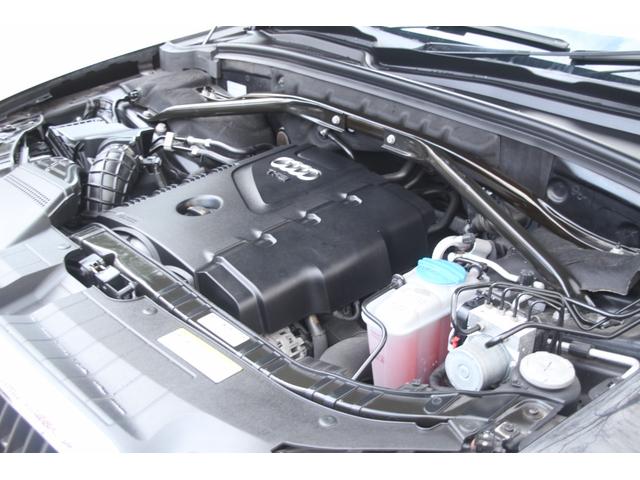 Ｑ５ 　ペイントグリル・下回りモール／ナビ／フルＴＶ／ルーフライニング張替済／ＥＴＣ／ＨＩＤ／電動リアゲート／サイドカメラ／ダブルエアコン／オートライト／パドルシフト／スマートキー／パワーシート／シートメモリ（41枚目）