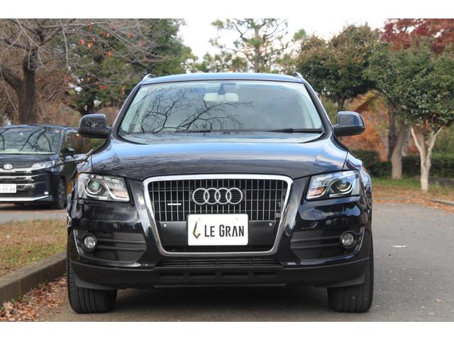 Ｑ５ 　ペイントグリル・下回りモール／ナビ／フルＴＶ／ルーフライニング張替済／ＥＴＣ／ＨＩＤ／電動リアゲート／サイドカメラ／ダブルエアコン／オートライト／パドルシフト／スマートキー／パワーシート／シートメモリ（63枚目）