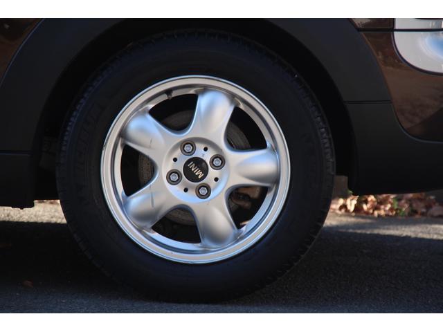 MINI クーパー クラブマン 走行20000キロ/パドルシフト/ETC/プッシュスタート/キーレス2個/CD(6枚目)