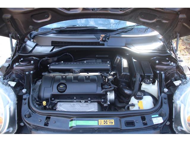 MINI クーパー クラブマン 走行20000キロ/パドルシフト/ETC/プッシュスタート/キーレス2個/CD(28枚目)