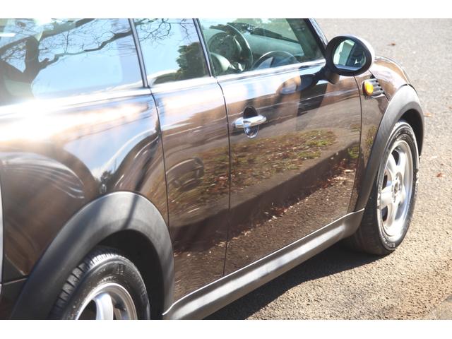 MINI クーパー クラブマン 走行20000キロ/パドルシフト/ETC/プッシュスタート/キーレス2個/CD(35枚目)