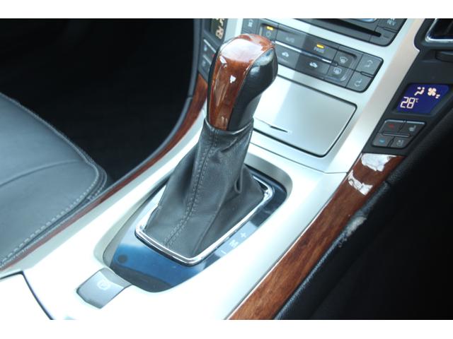 キャデラックＣＴＳ 　走行３００００キロ／ワンオーナー／ナビ／バックモニター／ブラックレザー／シートヒーター／パワーシート／ウッドコンビステア／スマートキー／ＥＴＣ／ＨＩＤ／ＤＶＤ再生機能／ＢＯＳＥサウンド／ＭＴモード（32枚目）