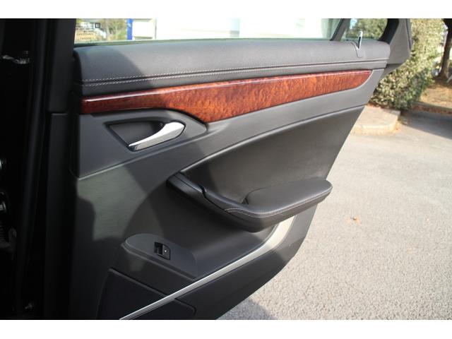 キャデラックＣＴＳ 　走行３００００キロ／ワンオーナー／ナビ／バックモニター／ブラックレザー／シートヒーター／パワーシート／ウッドコンビステア／スマートキー／ＥＴＣ／ＨＩＤ／ＤＶＤ再生機能／ＢＯＳＥサウンド／ＭＴモード（52枚目）