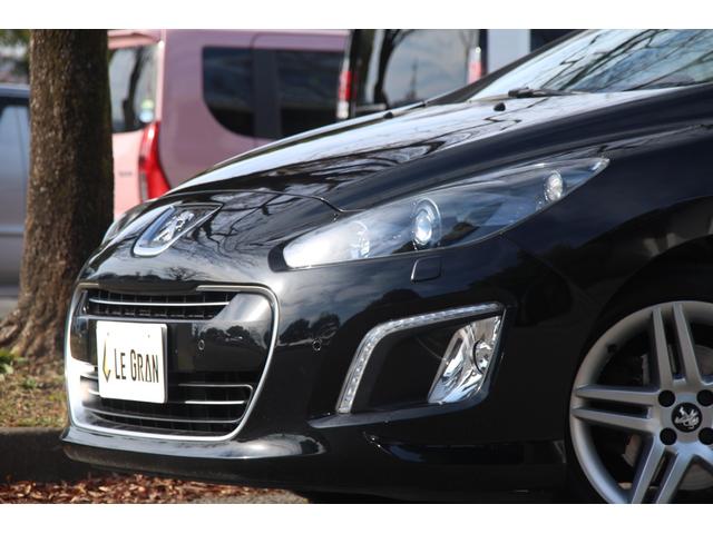 ３０８ 　走行２００００キロ／インテグラルレザー／ナビ／フルＴＶ／バックモニター／ドラレコ／ルーフライニング張替済／パワーシート／シートヒーター／シートメモリー／ＨＩＤ／ＥＴＣ／フル電動オープン／キーレス（7枚目）