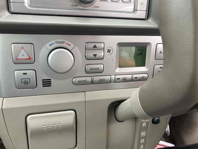 エブリイワゴン ＰＺターボスペシャル　両側電動スライドドア　キーレスエントリー　電動格納ミラー　ＡＴ　盗難防止システム　ＡＢＳ　ＣＤ　ＭＤ　アルミホイール　衝突安全ボディ　エアコン　パワーステアリング　パワーウィンドウ（4枚目）