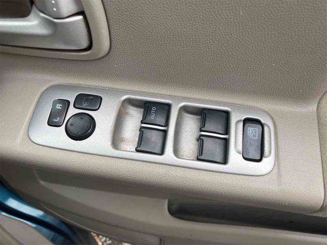 エブリイワゴン ＰＺターボスペシャル　両側電動スライドドア　キーレスエントリー　電動格納ミラー　ＡＴ　盗難防止システム　ＡＢＳ　ＣＤ　ＭＤ　アルミホイール　衝突安全ボディ　エアコン　パワーステアリング　パワーウィンドウ（10枚目）