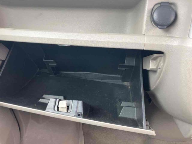 エブリイワゴン ＰＺターボスペシャル　両側電動スライドドア　キーレスエントリー　電動格納ミラー　ＡＴ　盗難防止システム　ＡＢＳ　ＣＤ　ＭＤ　アルミホイール　衝突安全ボディ　エアコン　パワーステアリング　パワーウィンドウ（27枚目）