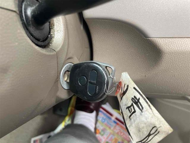 エブリイワゴン ＰＺターボスペシャル　両側電動スライドドア　キーレスエントリー　電動格納ミラー　ＡＴ　盗難防止システム　ＡＢＳ　ＣＤ　ＭＤ　アルミホイール　衝突安全ボディ　エアコン　パワーステアリング　パワーウィンドウ（33枚目）
