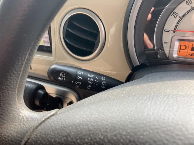 アルトラパン Ｘ　バックカメラ　ナビ　スマートキー　電動格納ミラー　ＣＶＴ　盗難防止システム　ＡＢＳ　ＣＤ　ミュージックプレイヤー接続可　アルミホイール　衝突安全ボディ　エアコン　パワーステアリング　パワーウィンドウ（7枚目）