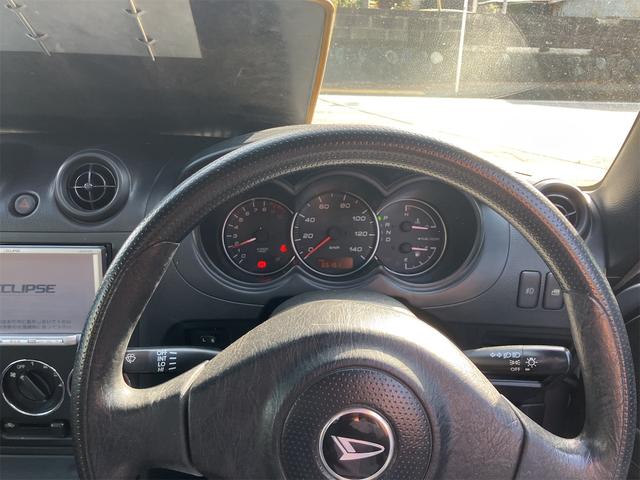 コペン アクティブトップ　オープンカー　ナビ　ＴＶ　ＡＴ　アルミホイール　衝突安全ボディ　ＡＢＳ　ＣＤ　エアコン　パワーステアリング　パワーウィンドウ　運転席エアバッグ　助手席エアバッグ（3枚目）