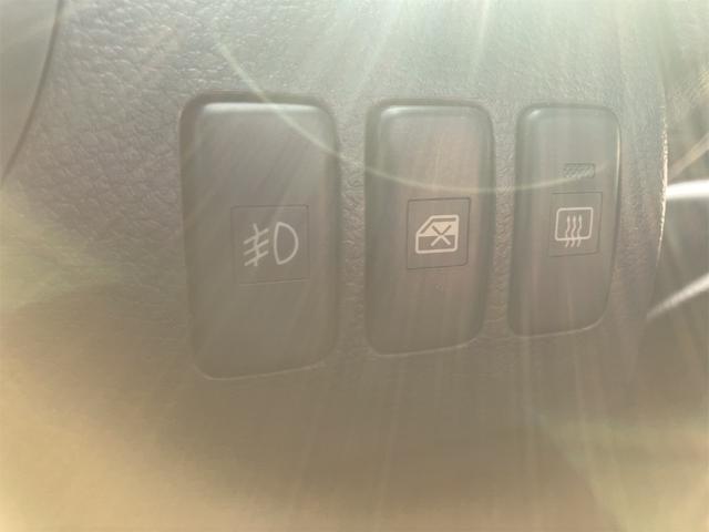 コペン アクティブトップ　オープンカー　ナビ　ＴＶ　ＡＴ　アルミホイール　衝突安全ボディ　ＡＢＳ　ＣＤ　エアコン　パワーステアリング　パワーウィンドウ　運転席エアバッグ　助手席エアバッグ（8枚目）