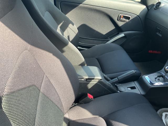 コペン アクティブトップ　オープンカー　ナビ　ＴＶ　ＡＴ　アルミホイール　衝突安全ボディ　ＡＢＳ　ＣＤ　エアコン　パワーステアリング　パワーウィンドウ　運転席エアバッグ　助手席エアバッグ（21枚目）