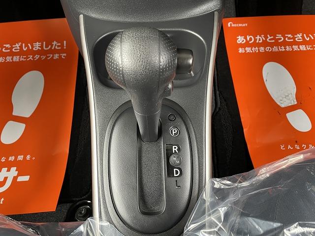 X 禁煙 ナビ&バックカメラ SD音楽 ワンセグTV キーレス アイドリングストップ 無料保証6ヶ月&走行距離無制限(25枚目)