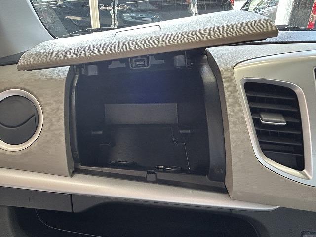 フレア ＸＳ　アイドリングＳＴＯＰ　スマートキー＆プッシュスタート　レーダーブレーキサポート　ナビ　ワンセグＴＶ　ＣＤ　オートエアコン　ベンチシート　純正アルミ（34枚目）