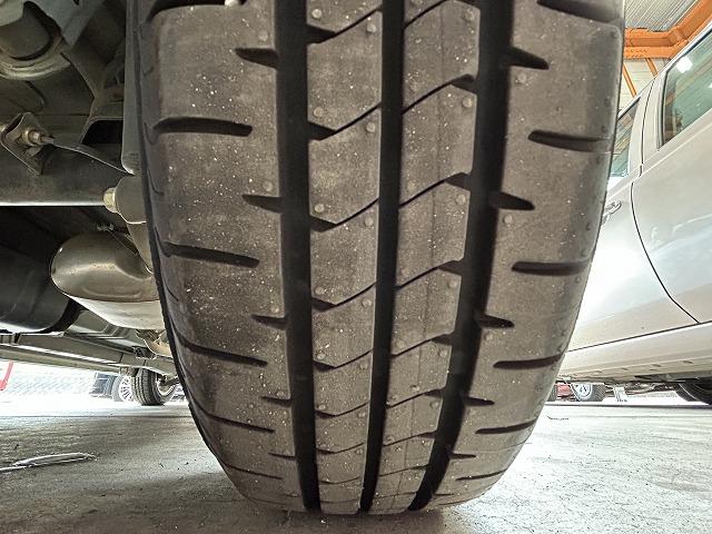 フレア ＸＳ　アイドリングＳＴＯＰ　スマートキー＆プッシュスタート　レーダーブレーキサポート　ナビ　ワンセグＴＶ　ＣＤ　オートエアコン　ベンチシート　純正アルミ（79枚目）