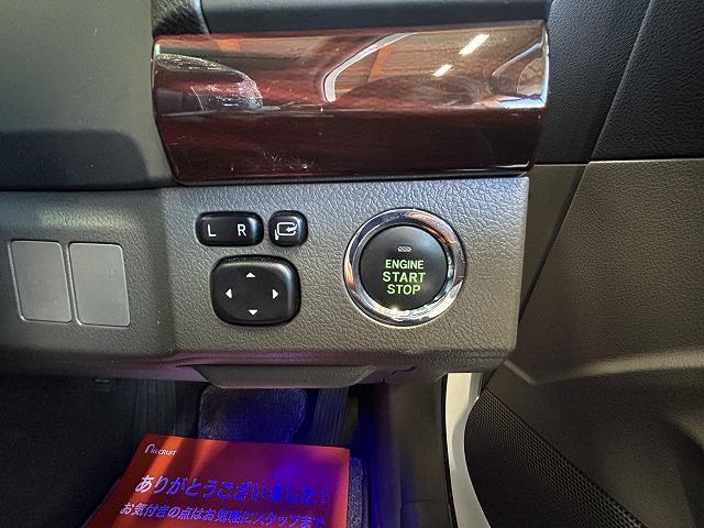 �L�[���g�т��Ă��邾���ŁA�G���W���̎n�����\�ȑ����ł��B�v�b�V���X�^�[�g�ł��̂ŃG���W���̎n�����{�^�������������ł�