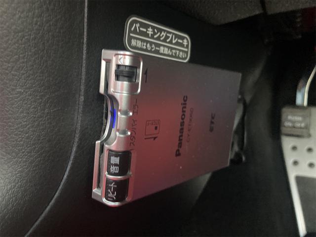2.0i-S 4WD サンルーフ ナビ AW ETC 7名乗り AC 記録簿 オーディオ付 DVD(9枚目)