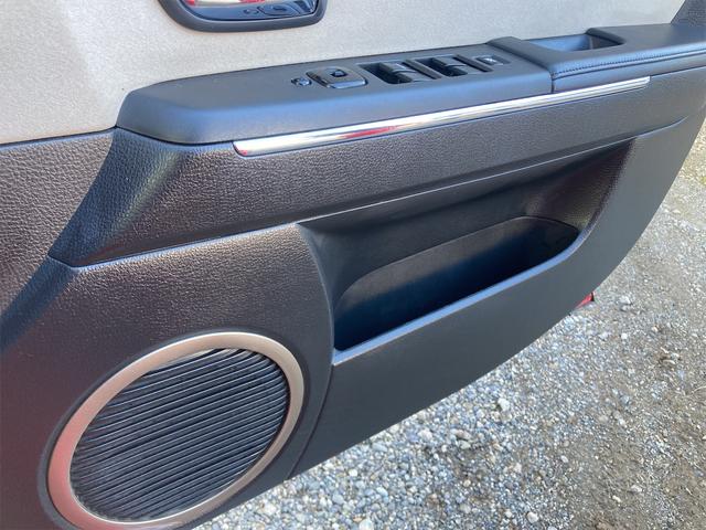 ベリーサ Ｃ　ＥＴＣ　ナビ　ＴＶ　アルミホイール　電動格納ミラー　ＡＴ　盗難防止システム　衝突安全ボディ　ＣＤ　ＤＶＤ再生　Ｂｌｕｅｔｏｏｔｈ　ＡＢＳ　エアコン（4枚目）